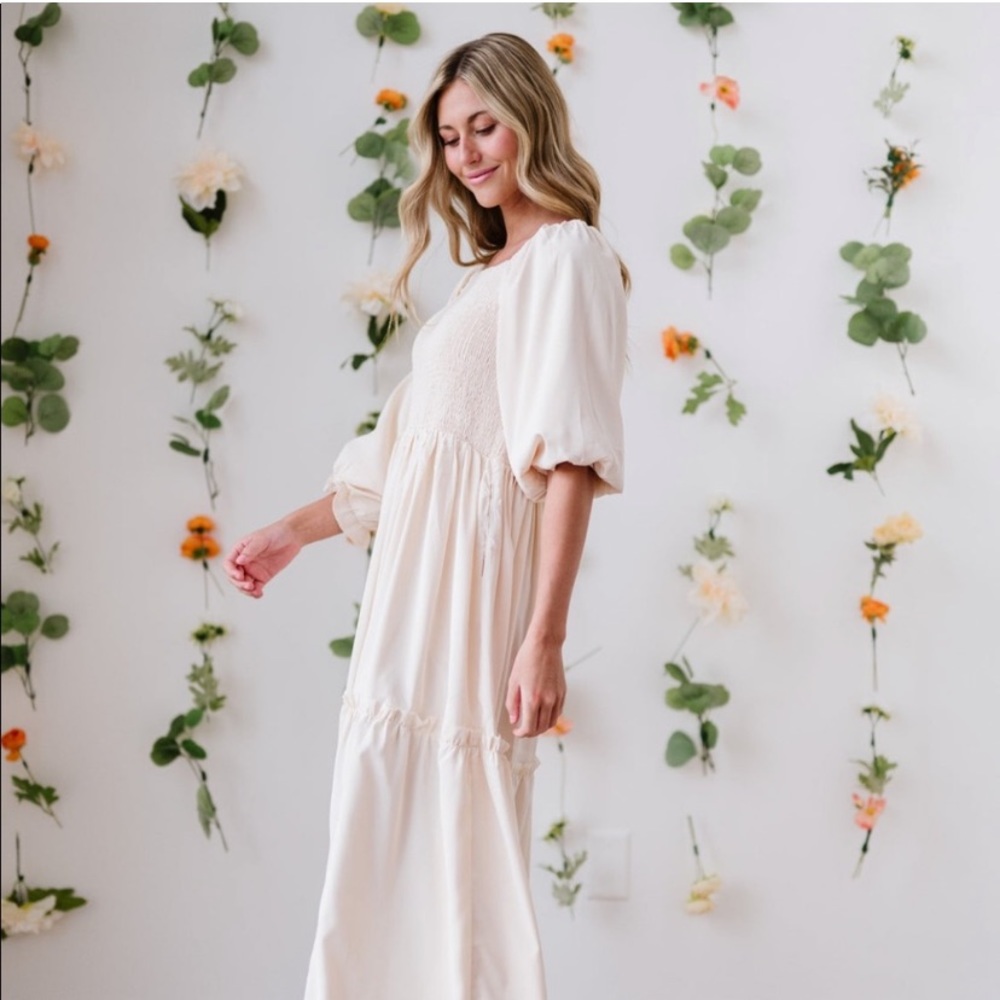 FEHRNVI Margaret dress in cream